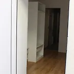 Kave Obchodna Apartman